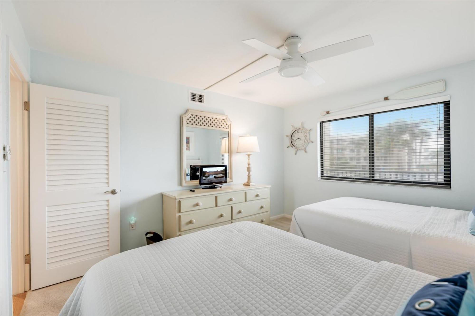 Апартаменты Compass Point 221 Санибел Экстерьер фото